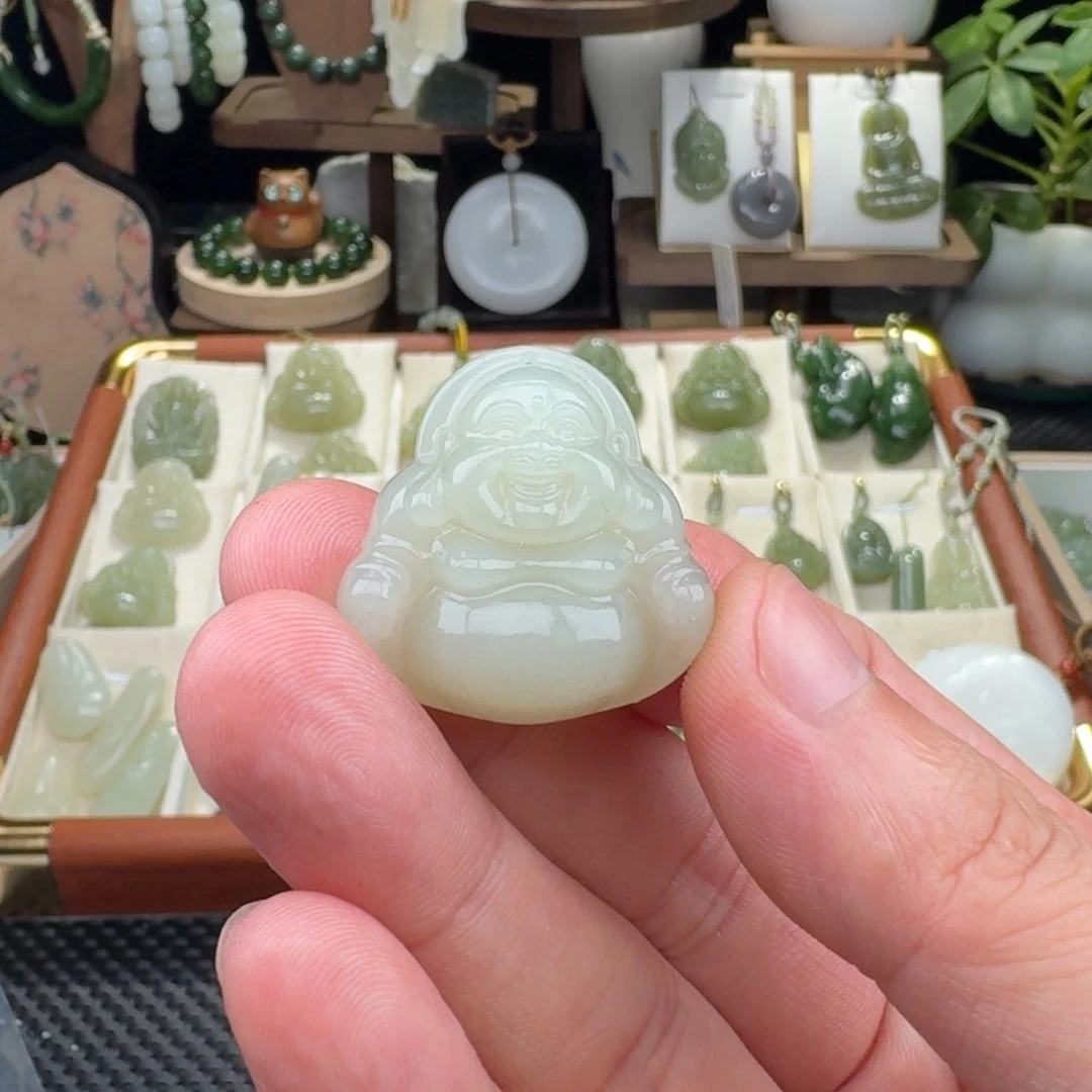 ****ᵧ颈饰未镶嵌和田玉
