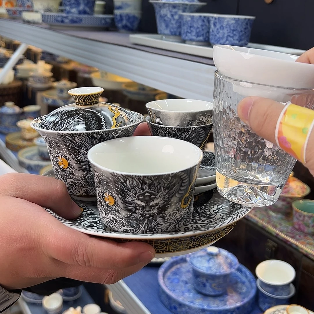 我们的目标是成为一个优秀的人