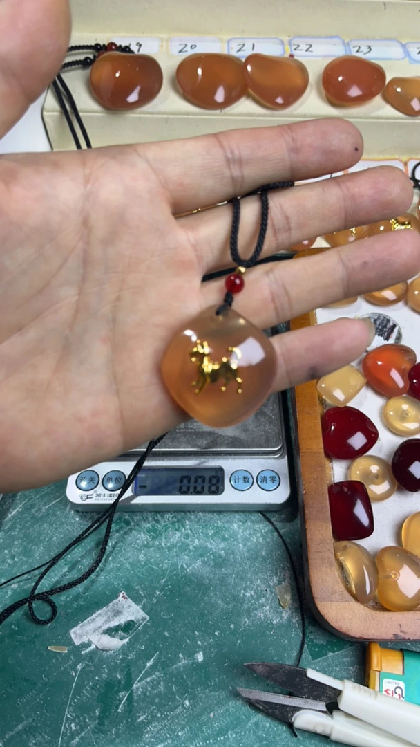 青鱼石 一物一拍 礼物 手工制作打磨