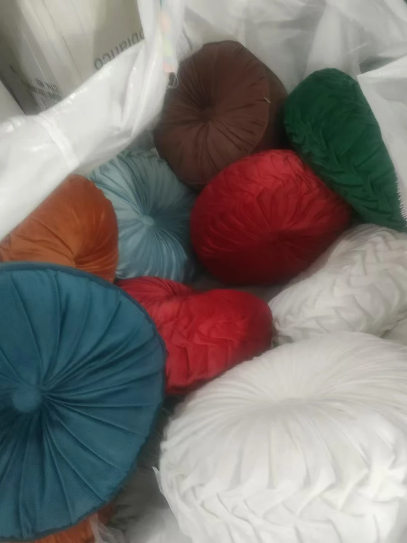 多色简约南瓜抱枕发1个