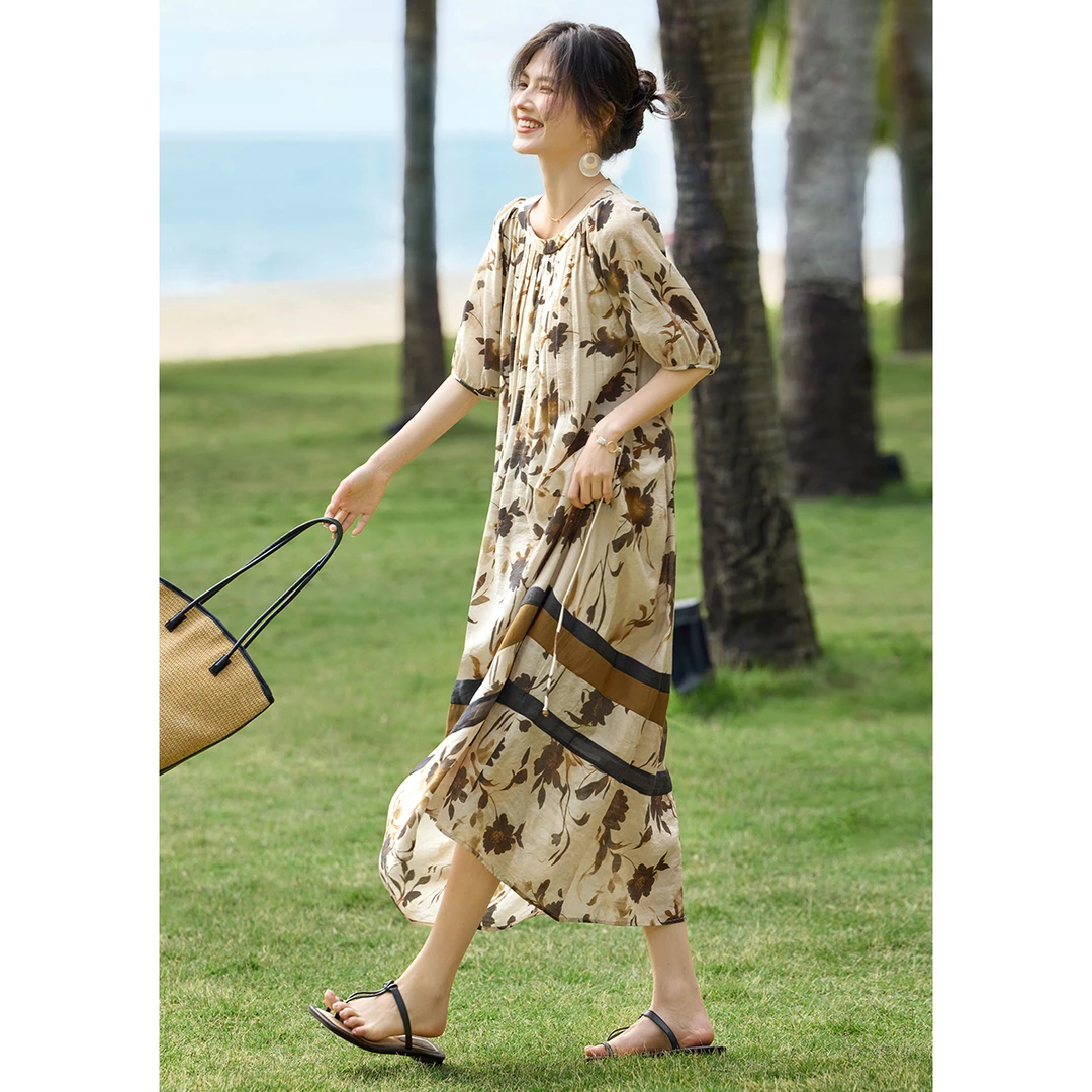 XWI/欣未艺术画廊2025夏款女时尚简约撞色花版艺术气质连衣裙B033