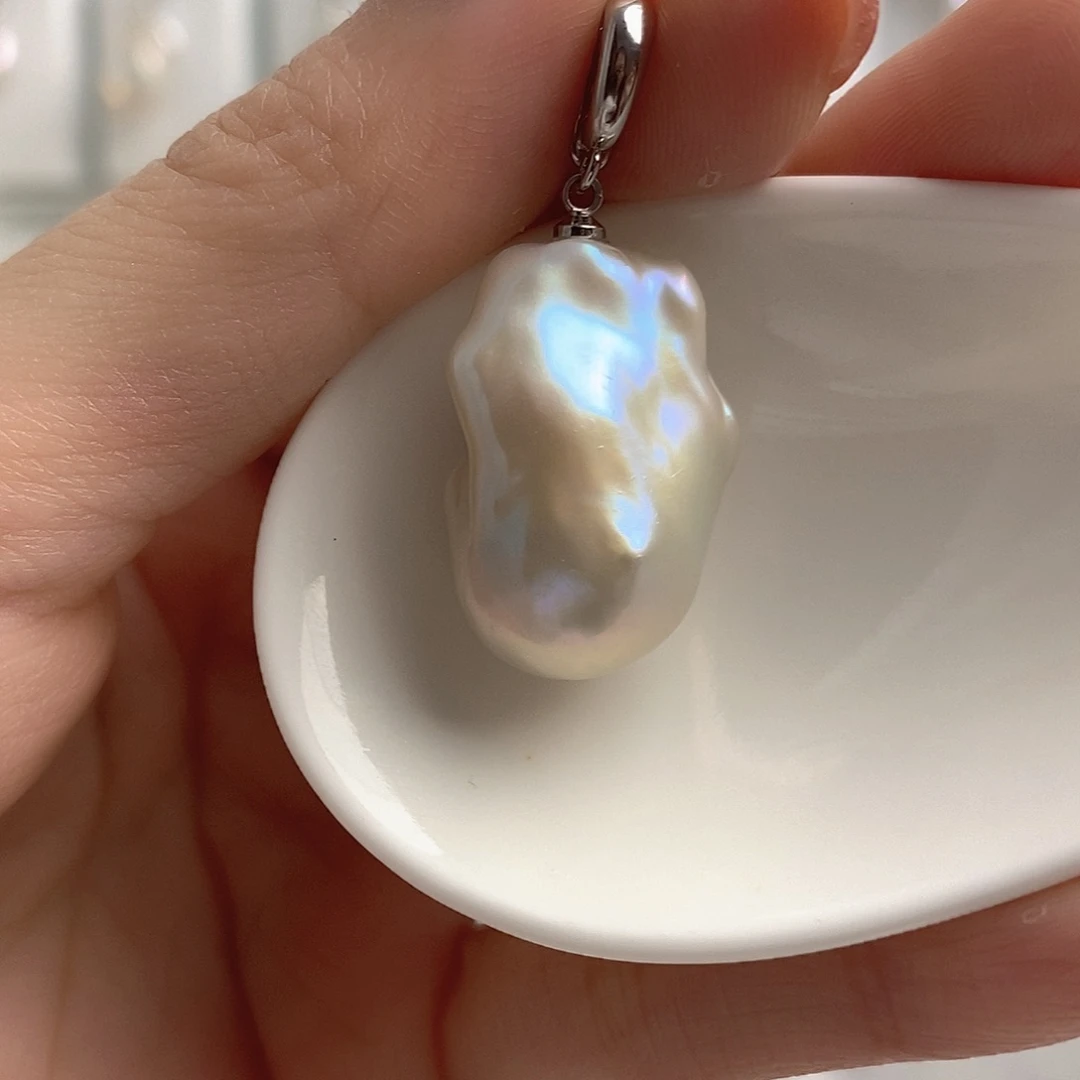 淡水珍珠颈饰合金