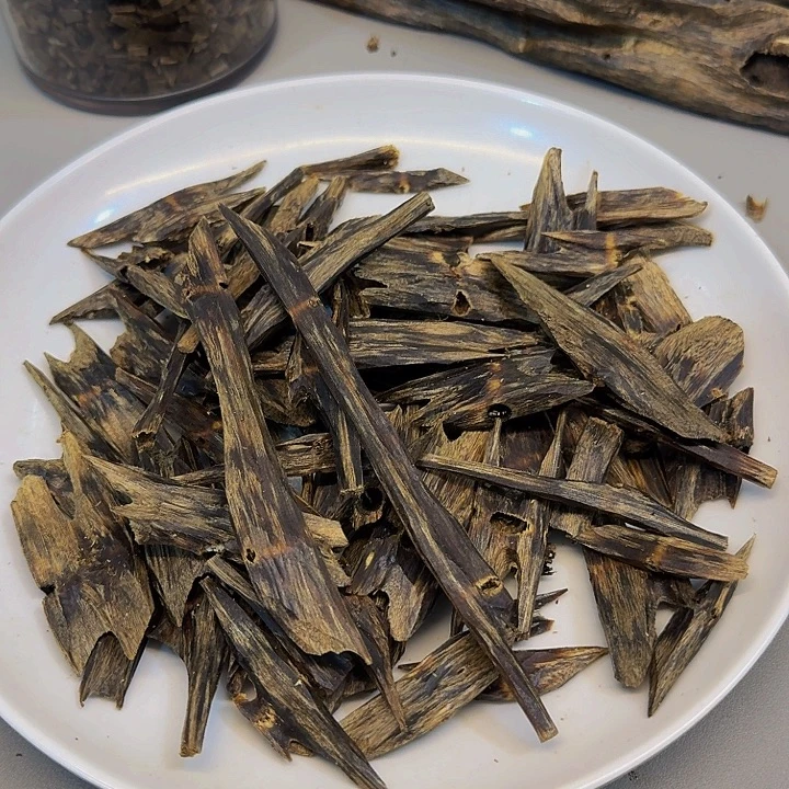 食***花沉香碎屑沉香黑棋149克