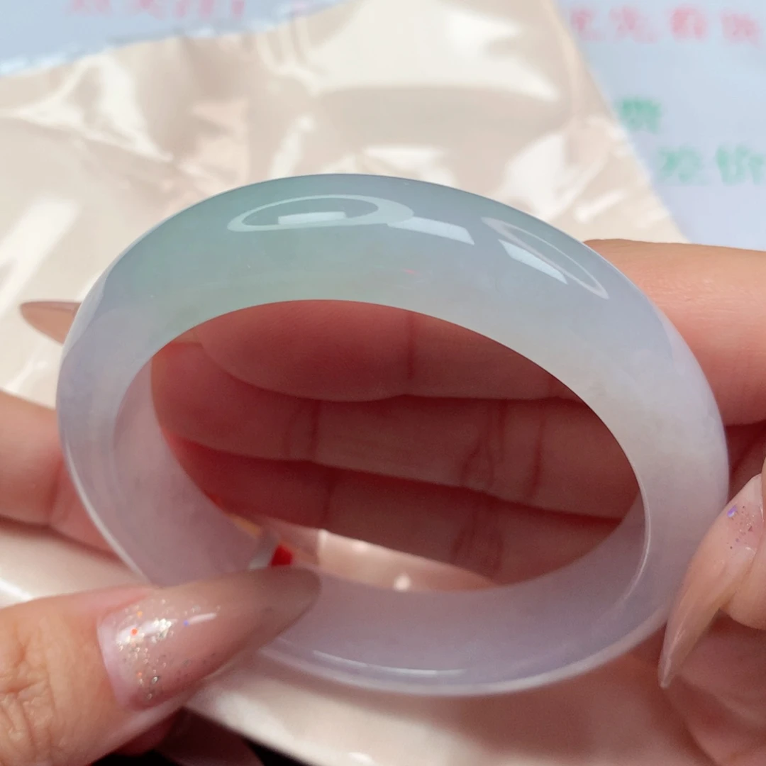 未镶嵌手镯翡翠5556