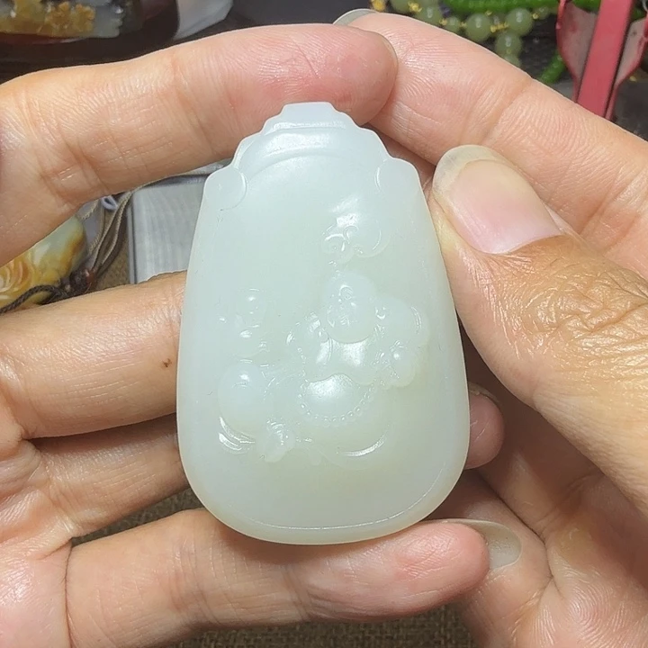 和田玉未镶嵌挂件