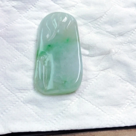 翡翠颈饰未镶嵌ℳ****吊坠