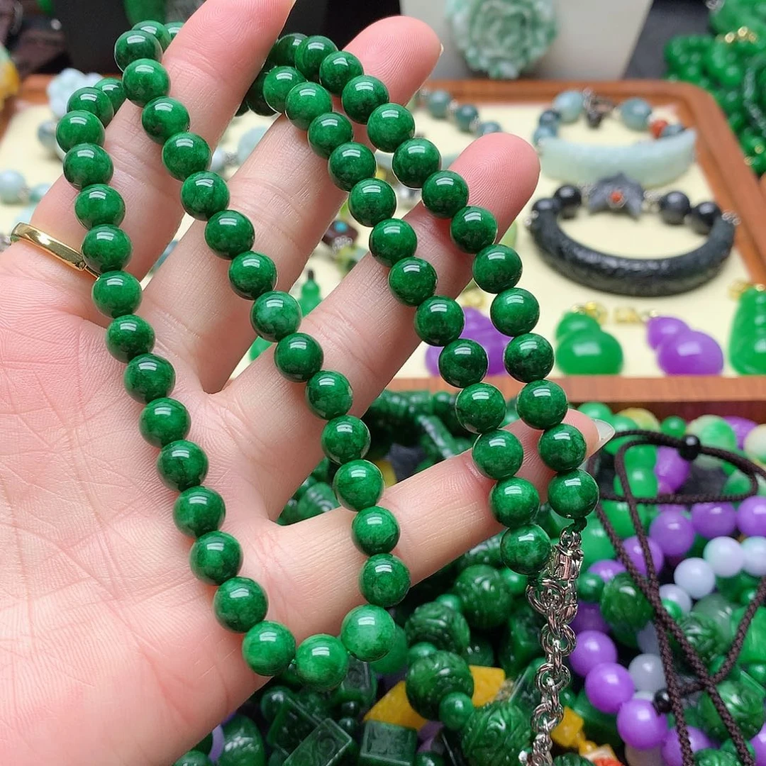 吊坠(赠链)未镶嵌翡翠