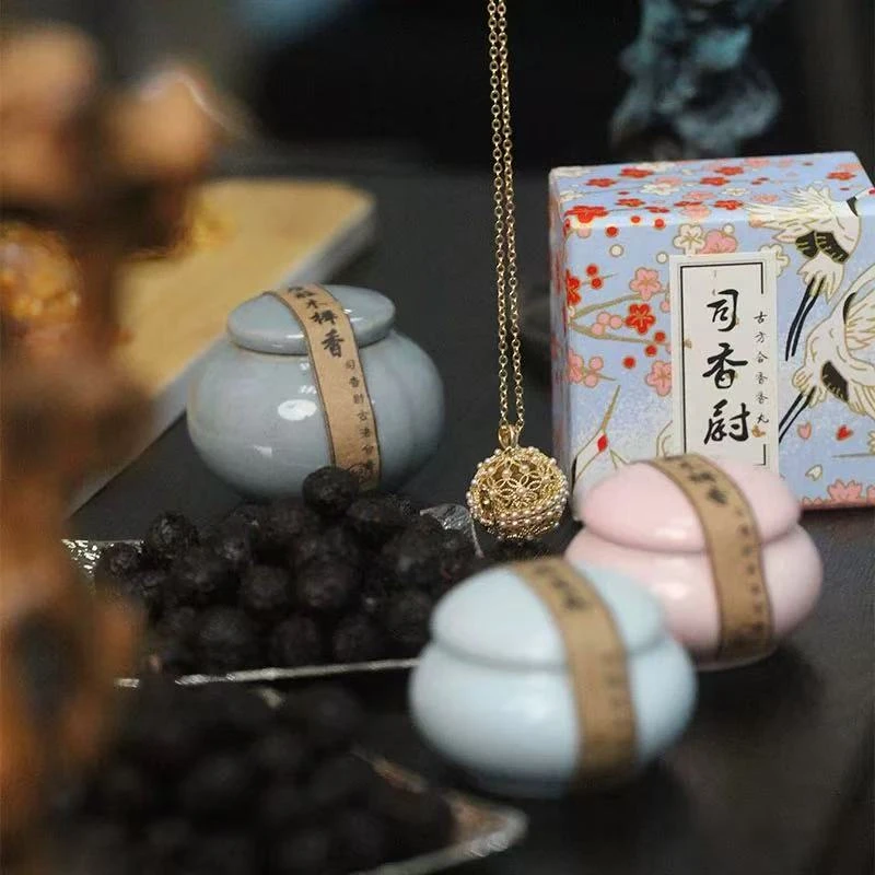 十里桃花蜜丸合香珠