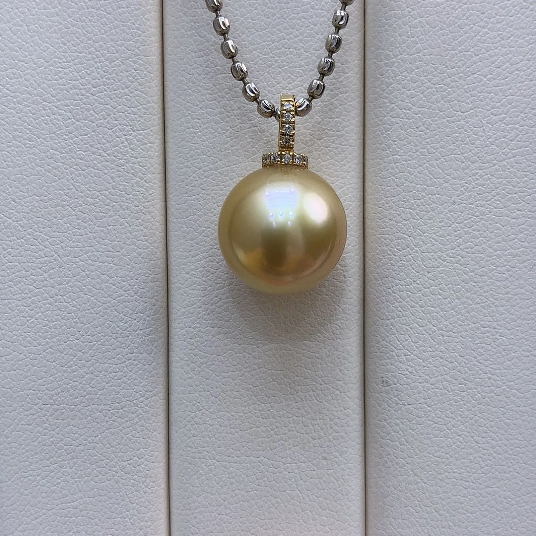 18K金镶嵌海水珍珠吊坠(不含链)13-14mm