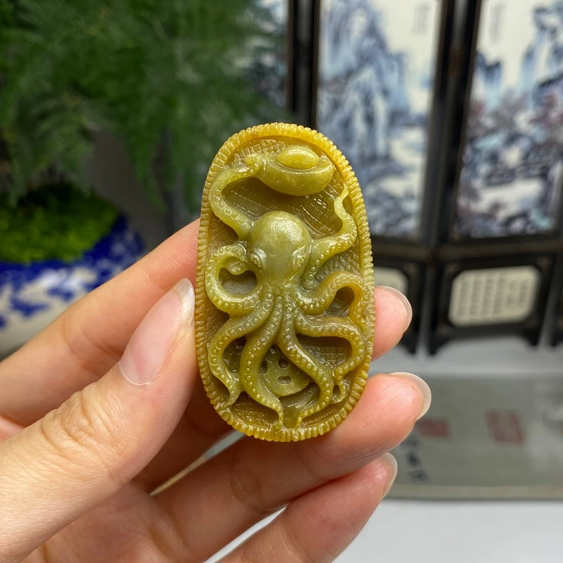 毛货  黄翡八爪鱼章鱼哥挂件 天然翡翠A货