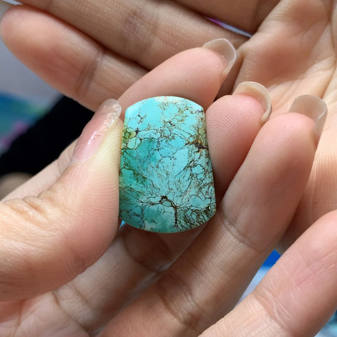 绿松石配饰未镶嵌敏***.