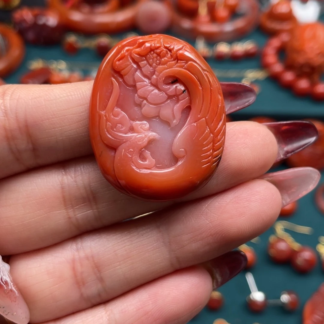 南红玛瑙川料南红凤穿牡丹吊坠未镶嵌