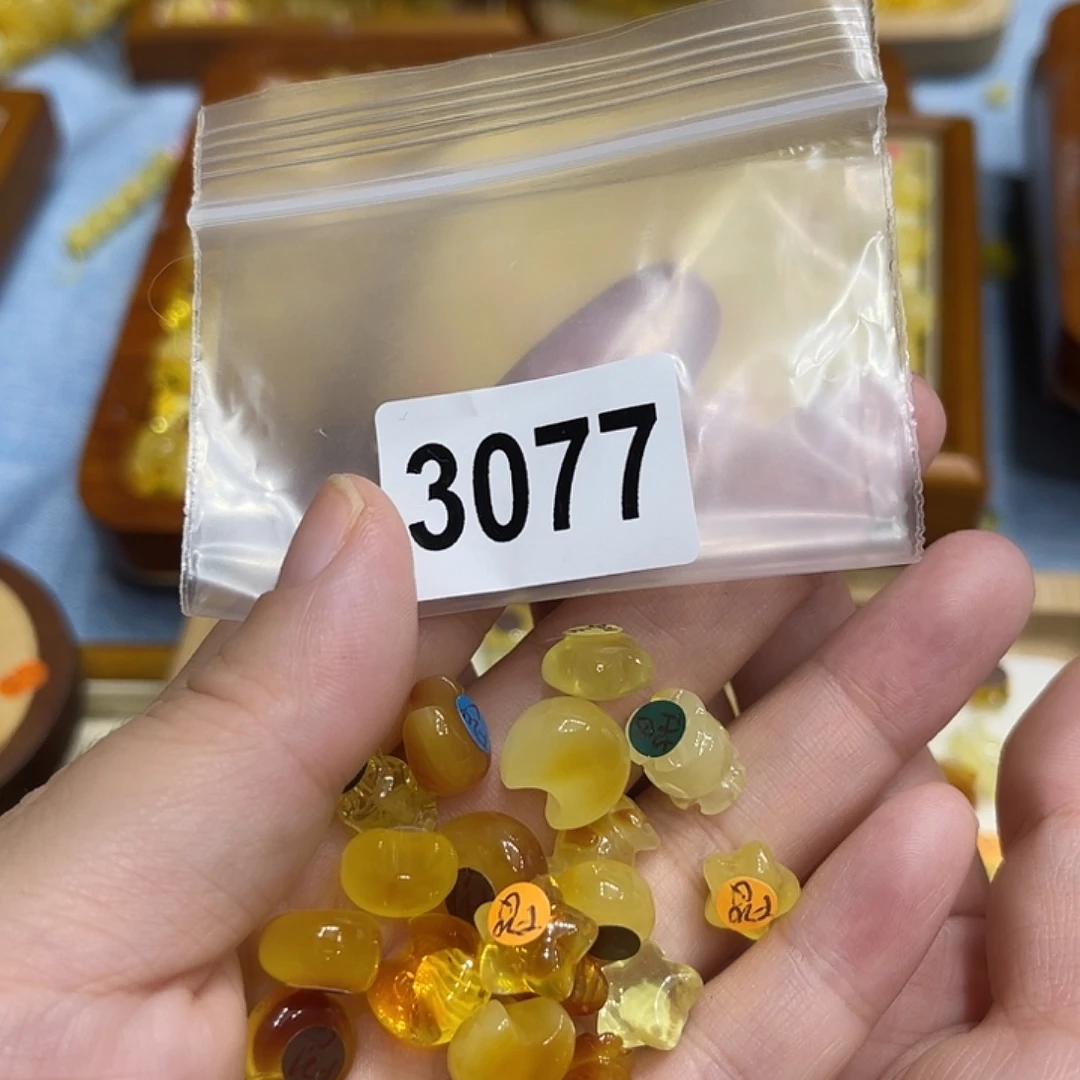 ୧***金琥珀未镶嵌珠宝奇石