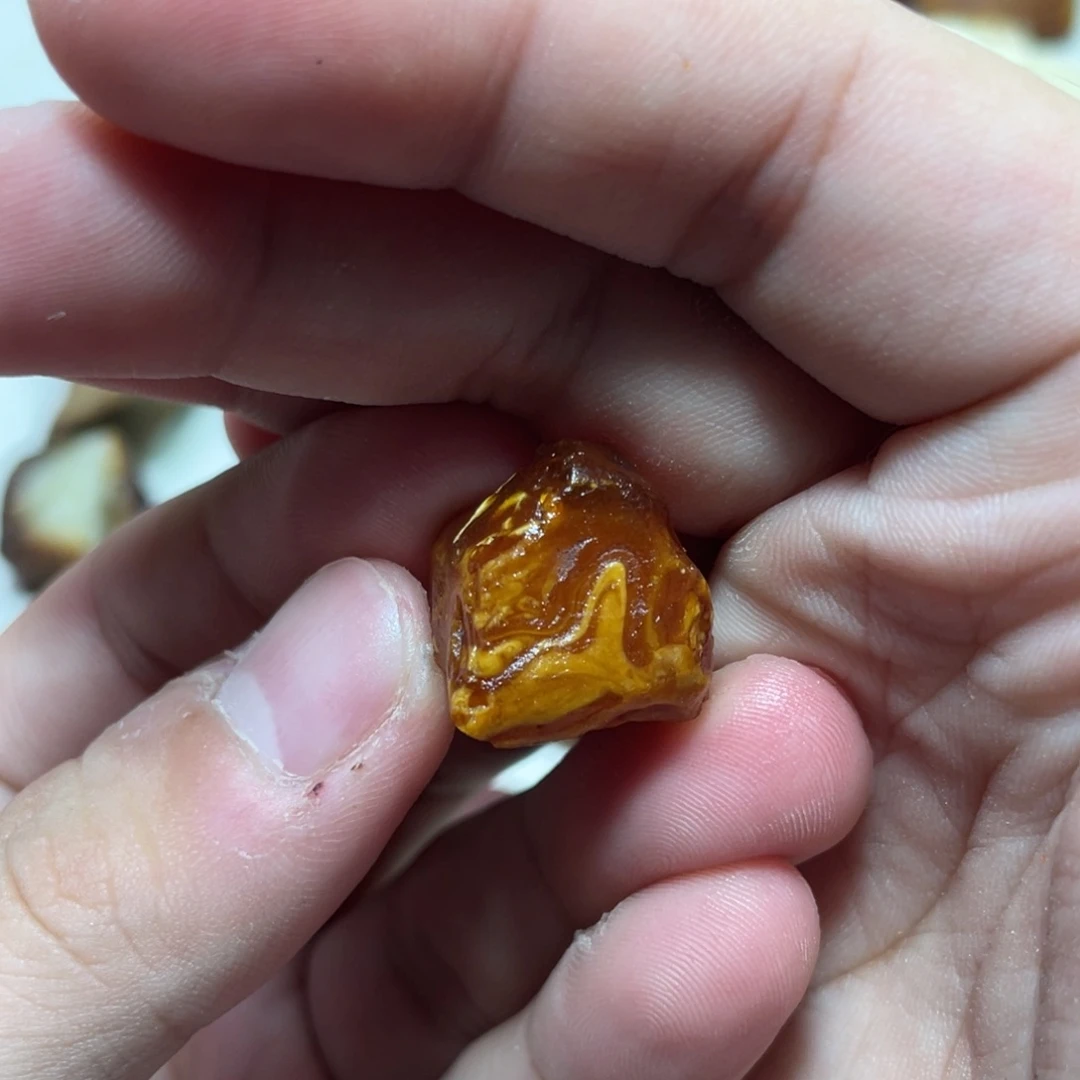 定制琥珀天然原矿