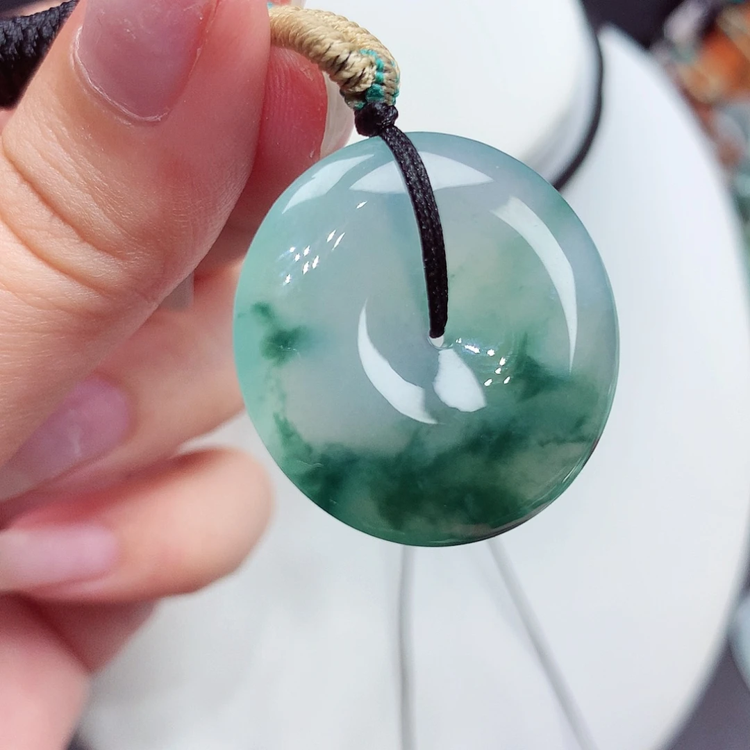 翡翠未镶嵌颈饰翡翠35，27.8/5.8