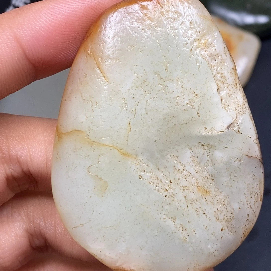 和田玉（糖玉）未镶嵌挂件