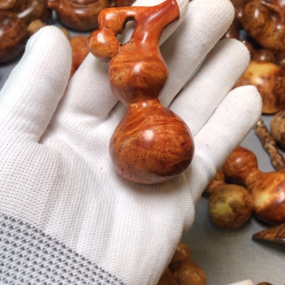 【闪购商品】木九**日麻梨火琉璃手把件