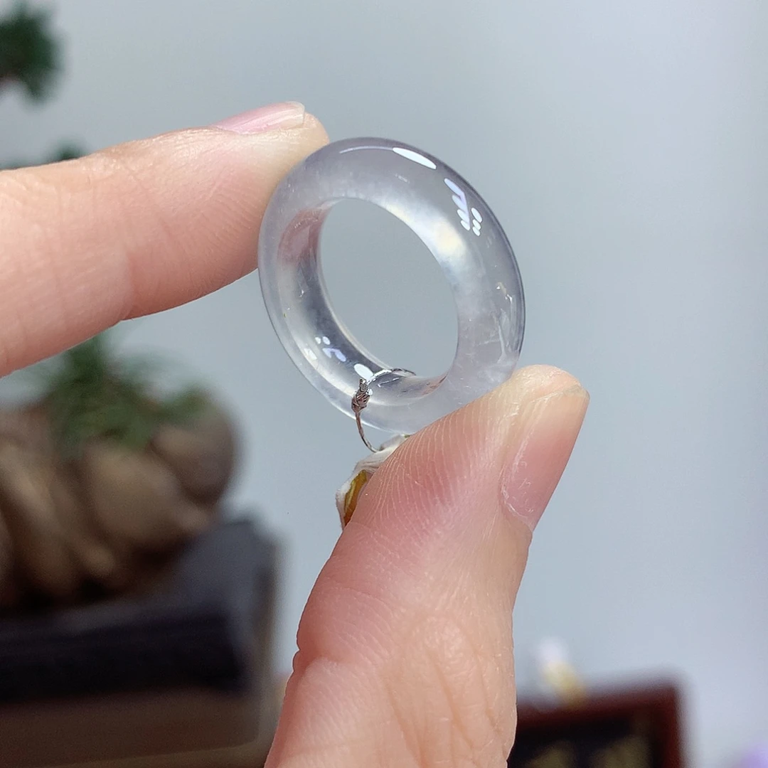 翡翠未镶嵌戒圈10号