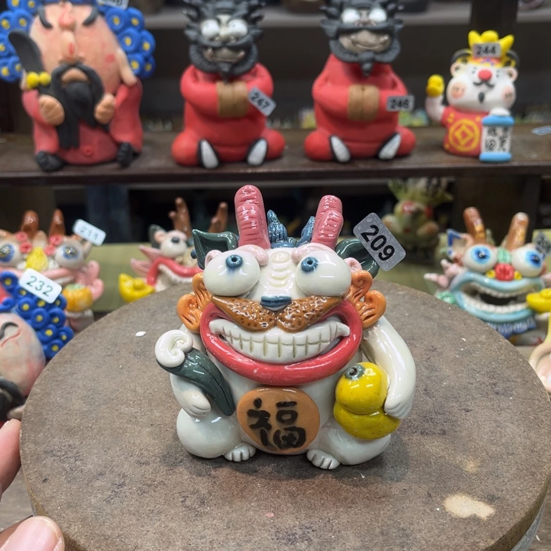 陶瓷纯手工抽象陶瓷摆件209