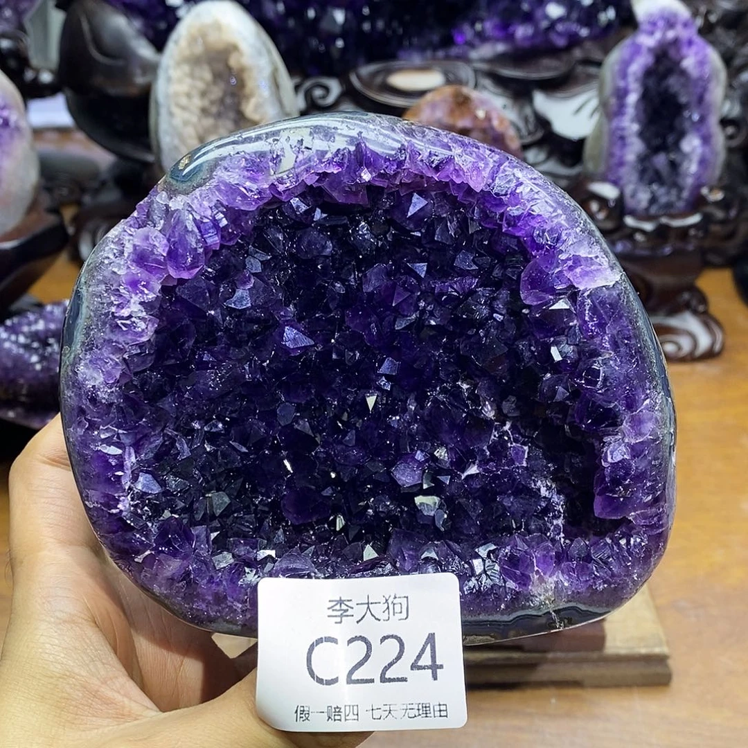 紫晶未镶嵌大型摆件（非配饰）