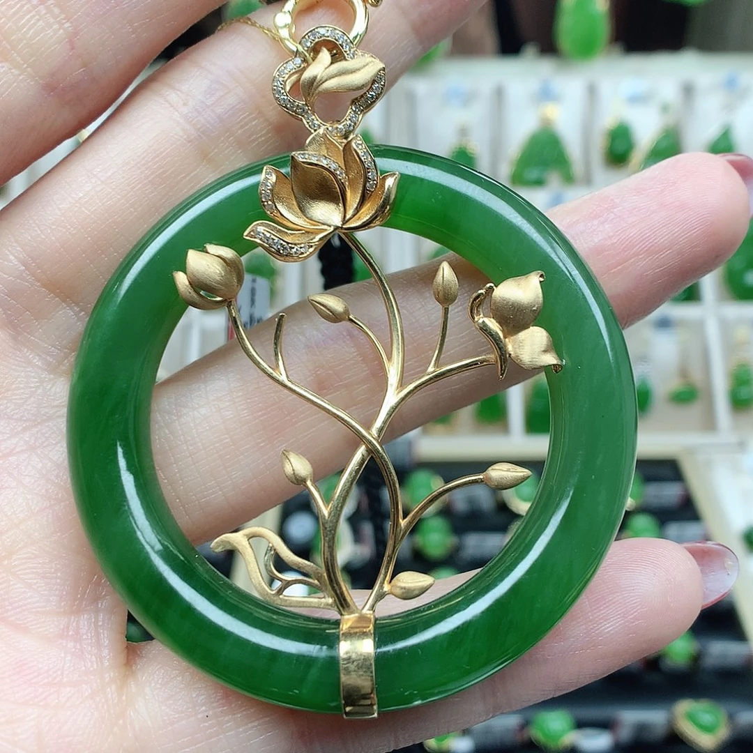 和田玉（碧玉）18K金镶嵌颈饰53