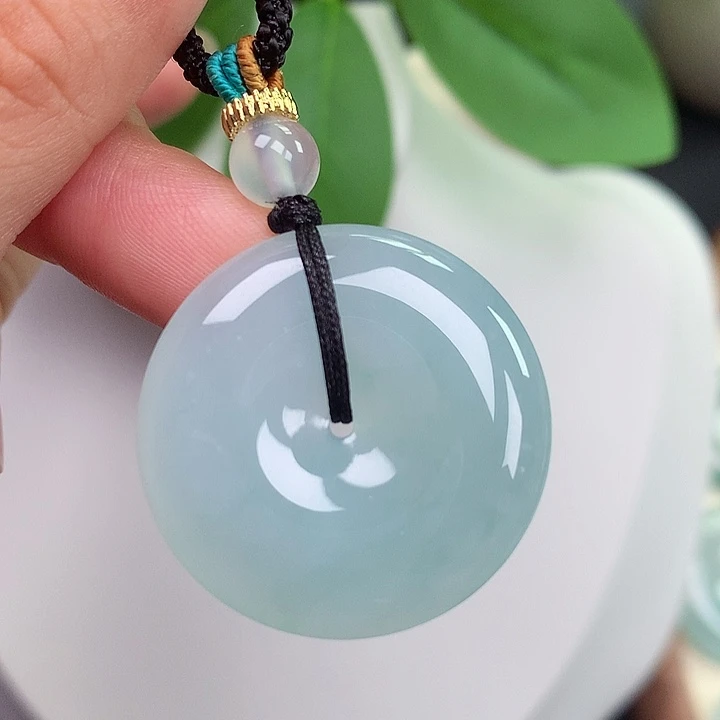 颈饰未镶嵌翡翠平安扣 28.4x5.4mm