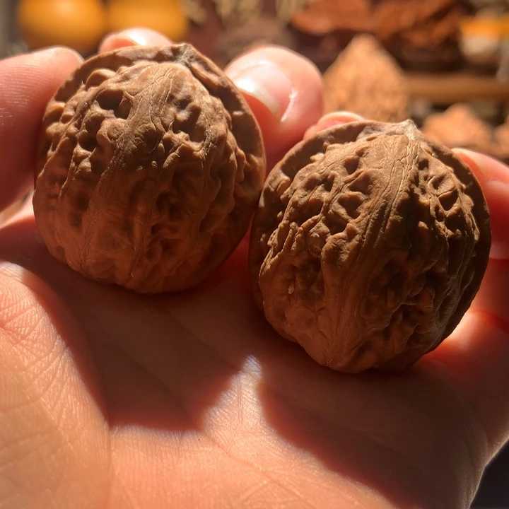 吊坠文玩核桃楸玥核99花皮