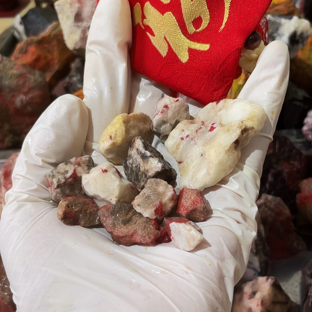 天然辰砂福利朱砂毛料