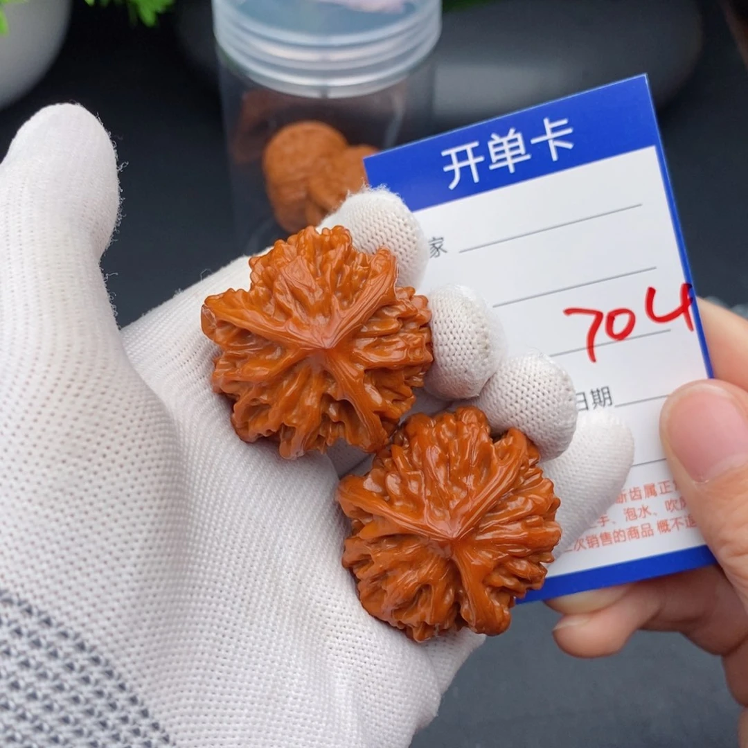 文玩核桃把件38三棱704