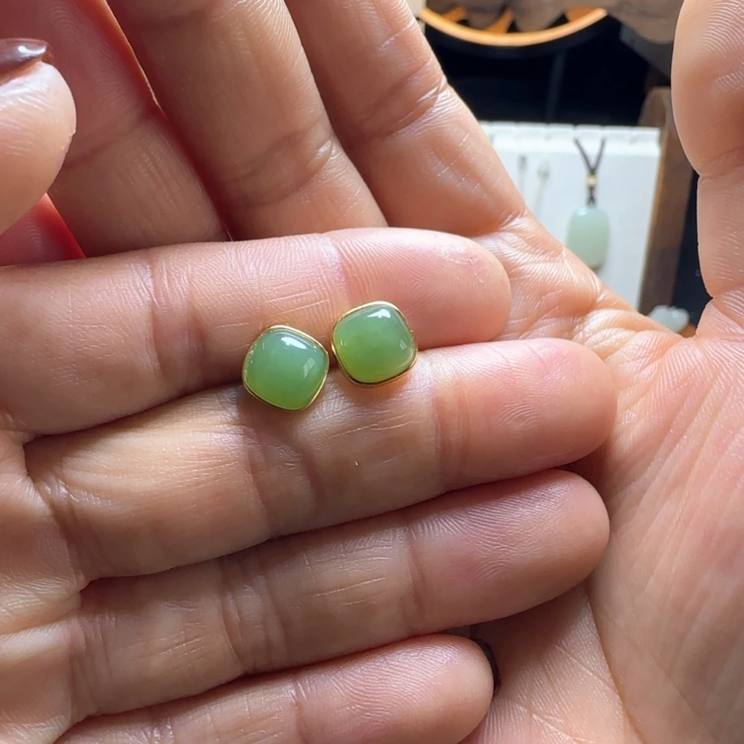 和田玉银S925镀金镶嵌耳饰