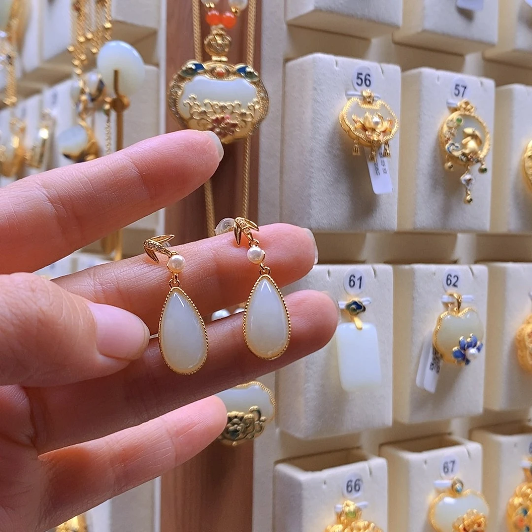 和田玉银S925镶嵌颈饰