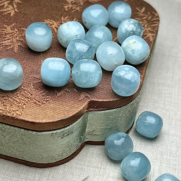 天然水晶海蓝宝老型珠10mm蓝条白云调手串隔珠diy搭配