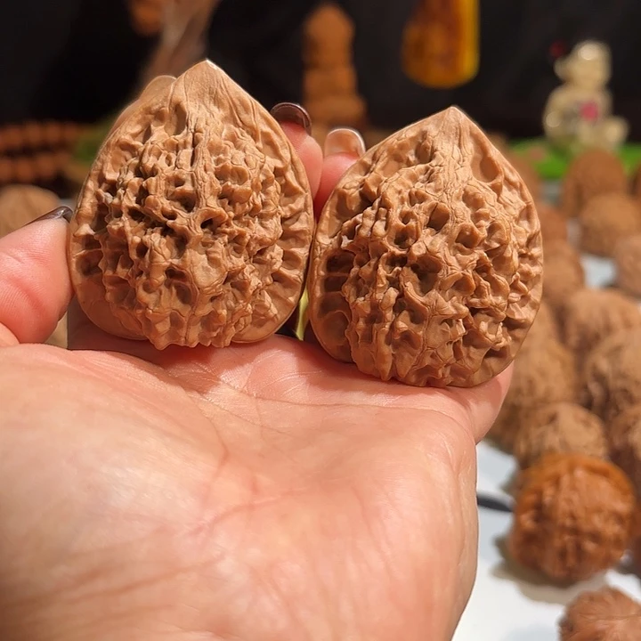 核桃文玩核桃官帽一对44