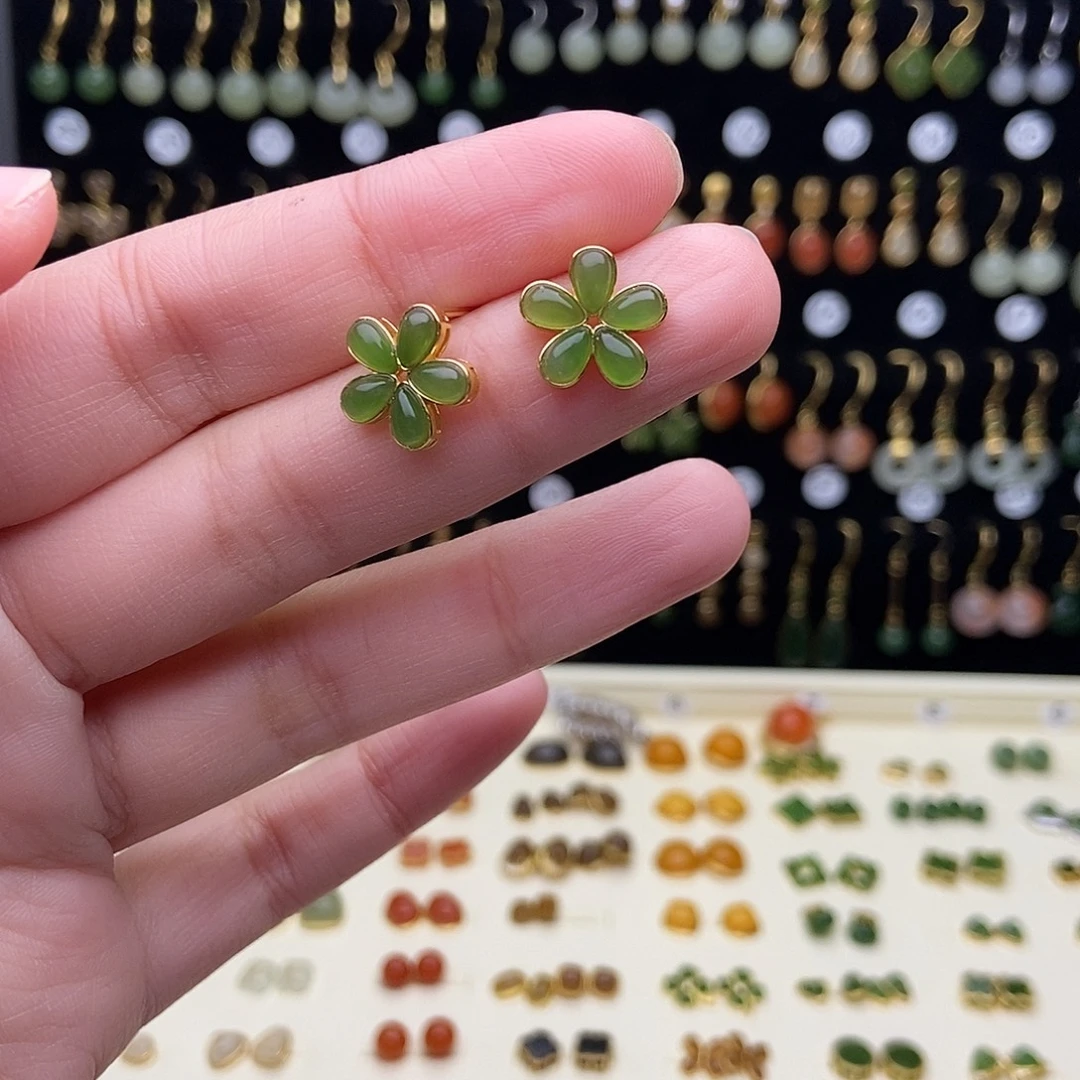 和田玉银S925镶嵌耳饰