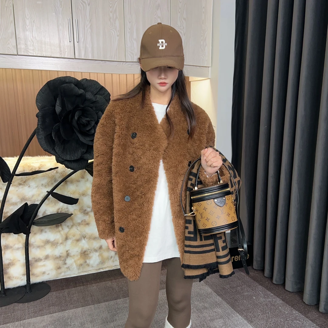 新韩系双排扣中长款澳洲羊毛外套女冬季慵懒风颗粒羊剪绒皮毛一体