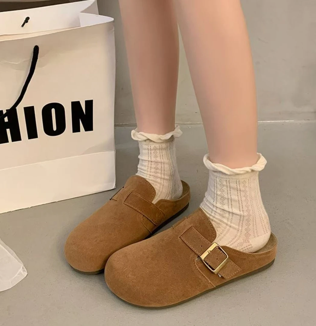 101-200编码高品质柜柜品牌原单孤品价女鞋,偶有瑕疵，介意勿拍!