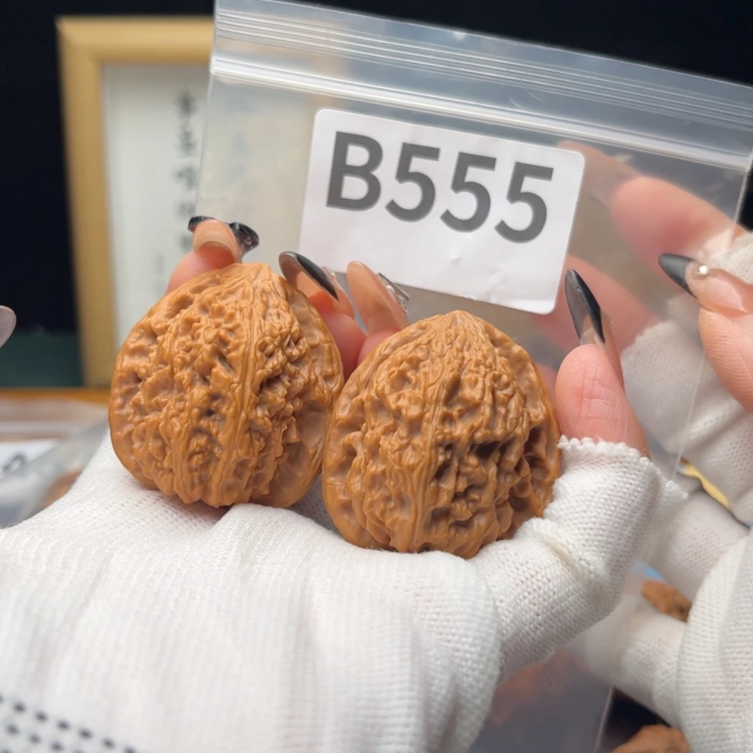 把件文玩核桃37蚂蚁塔b555