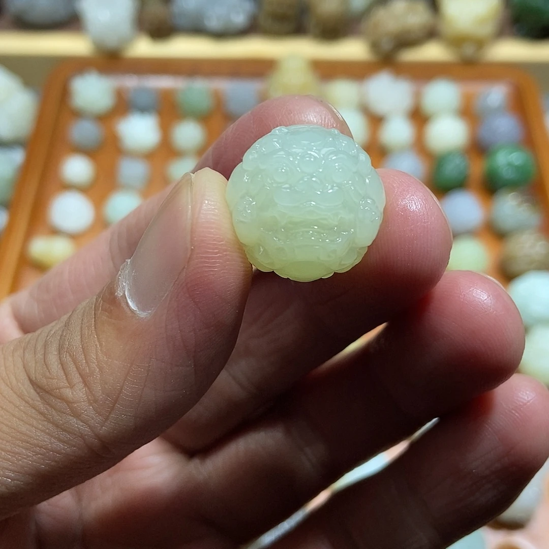 颈饰未镶嵌和田玉定制