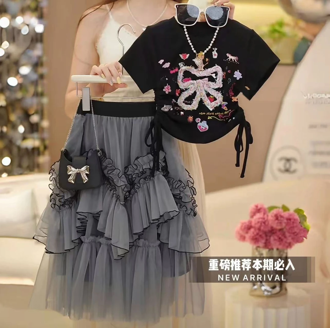 【现货现发】女童爆款2025夏季新款卡通圆领纯色木耳边公主裙