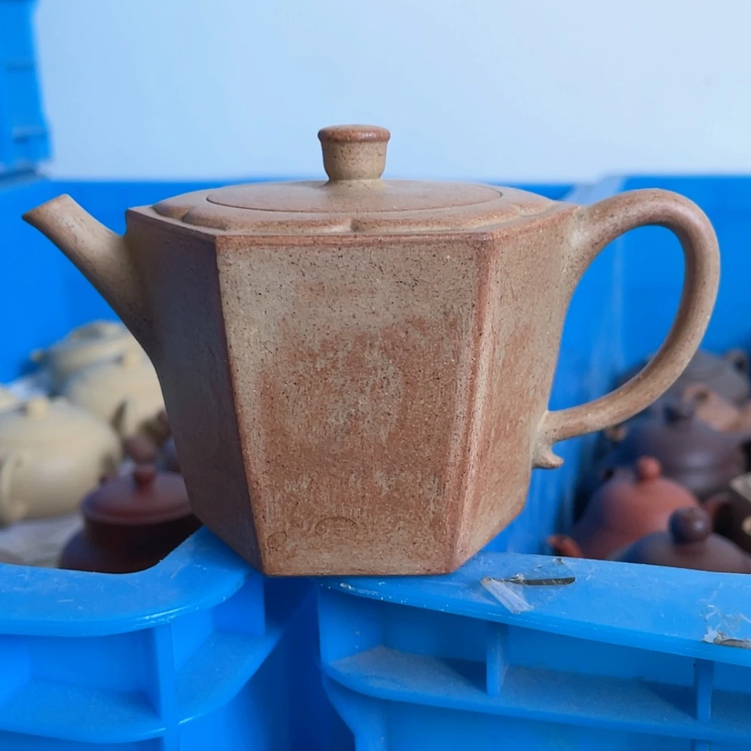 【闪购商品】茶壶紫砂黄段六方菱花容量180cc
