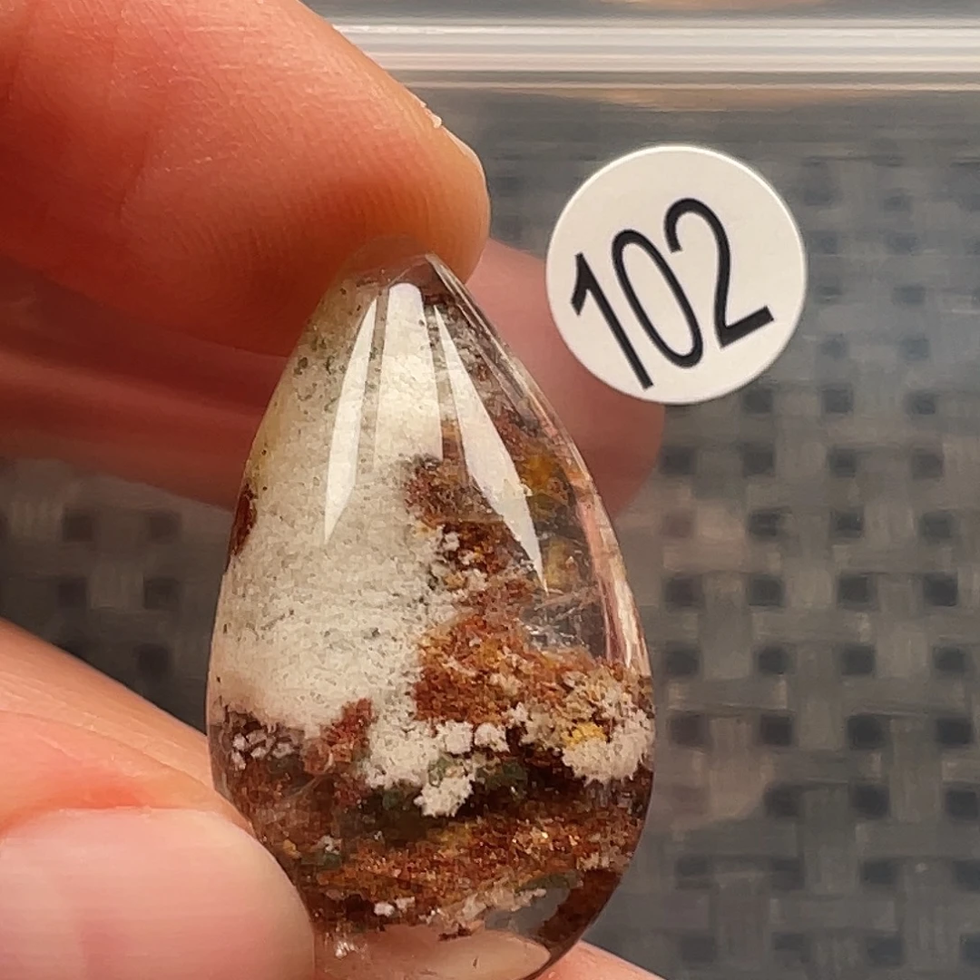 金***修未镶嵌颈饰水晶天然