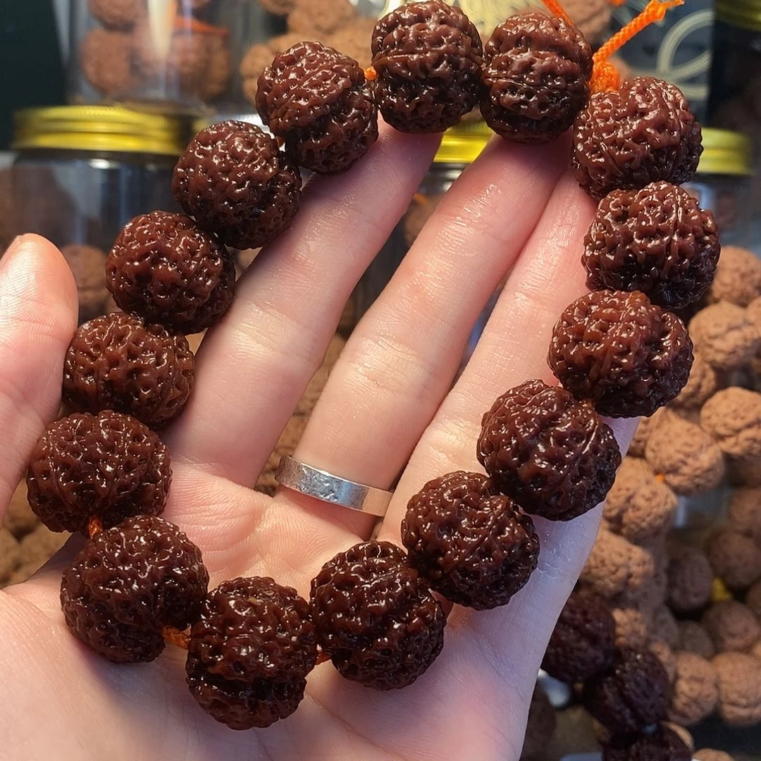 金刚菩提手串20细纹蜂王梅花超头