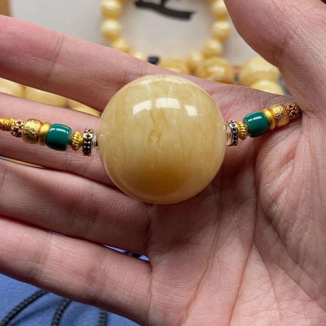 琥珀未镶嵌裸石蜜蜡