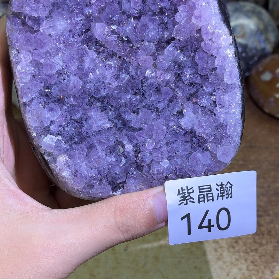 未镶嵌水晶大型摆件（非配饰）