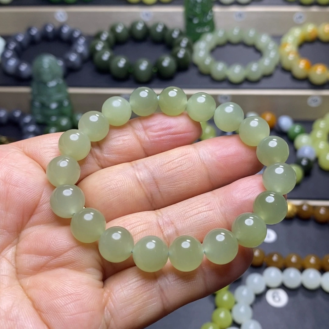 和田玉未镶嵌手串