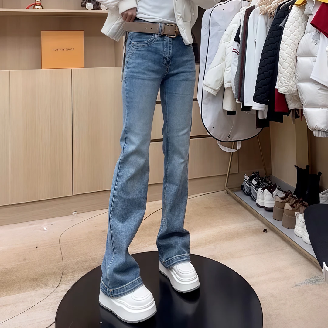 修身百搭牛仔微喇裤女2025年秋季新款大码胖妹妹mm显瘦百搭拖地裤