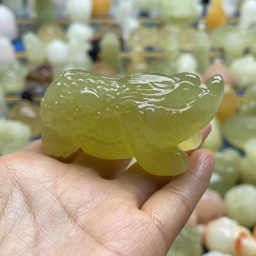 经***典天然雕刻桌面小摆件