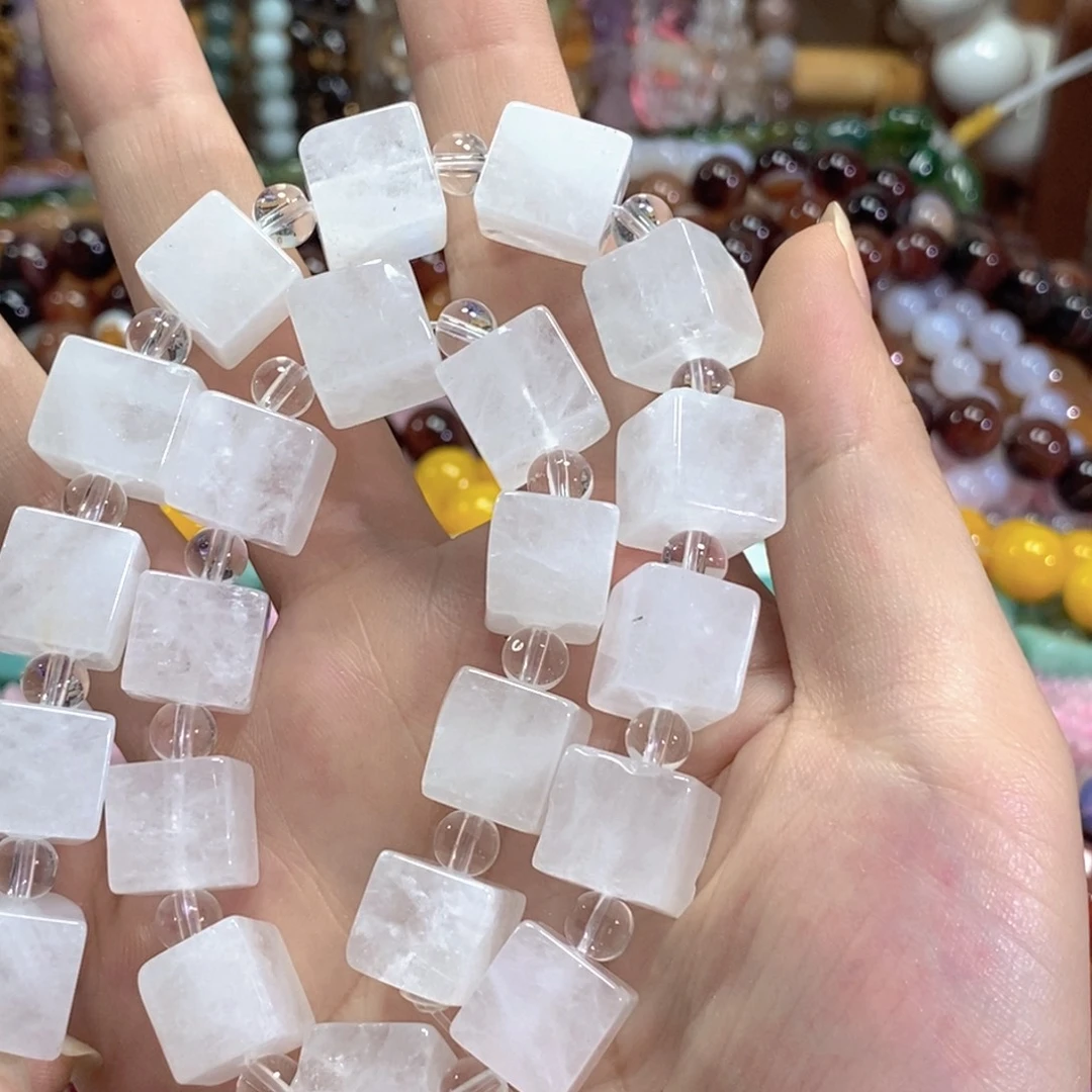未镶嵌玛瑙/玉髓珠宝半成品白水晶方块一条卡12*12mm