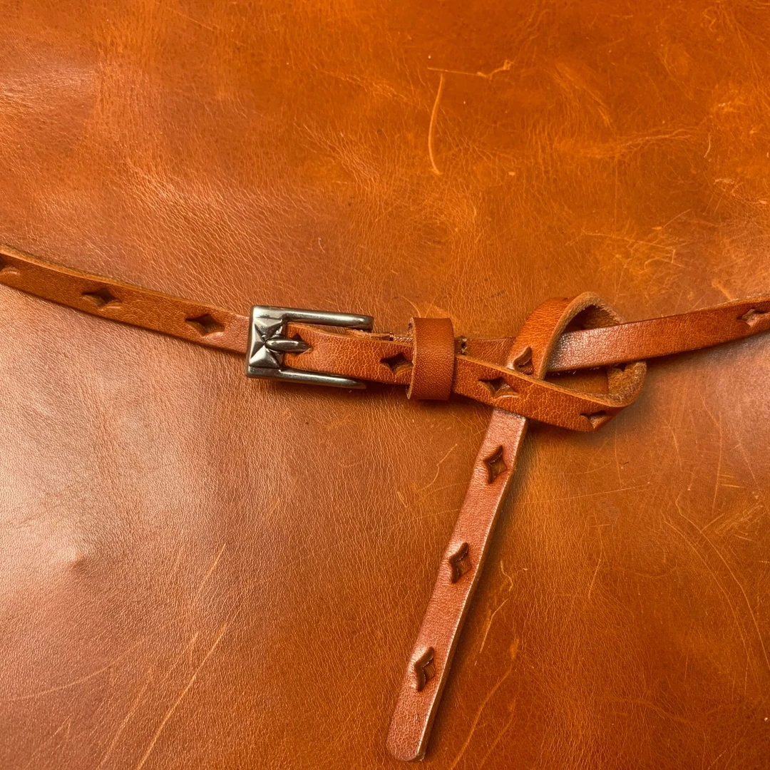 头层牛皮打孔1.0手工皮带小众风格休闲百搭女士腰带打孔复古腰带