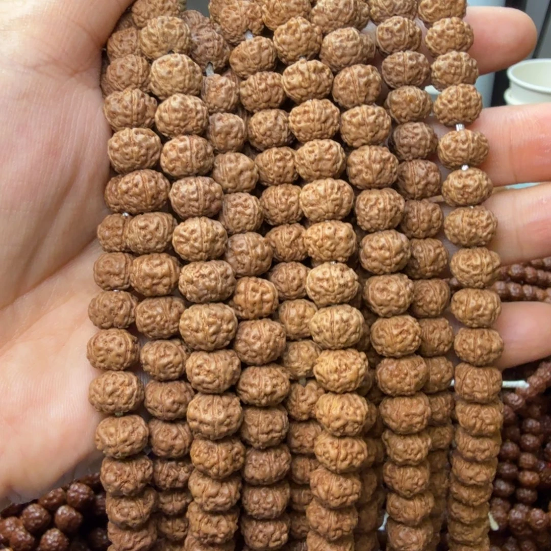 明***秀金刚菩提吊坠老树飞碟梅花3条